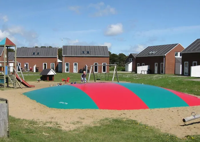 6 Person In Romo-by Traum Sønderby